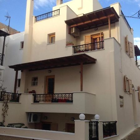 Independent AGAPITOS APART , 2BDRM, private patio Naxos City Buitenkant foto